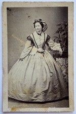orig. CDV Foto Fotografie Frau Bild alt Mode um 1860 Wien Adel Gräfin Kindsmaul