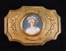 ANTIQUE VERGOLDETE SCHATULE