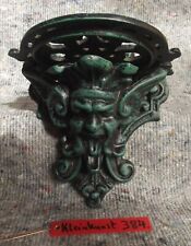 Kleinkunst Nr. 384,kleine Wandkonsole,Gusseisen,schwer,Historismus,Dämonenfratze