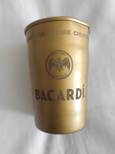 Stück bacardi becher - 6,