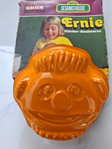 Backform ernie aus der - aus,
