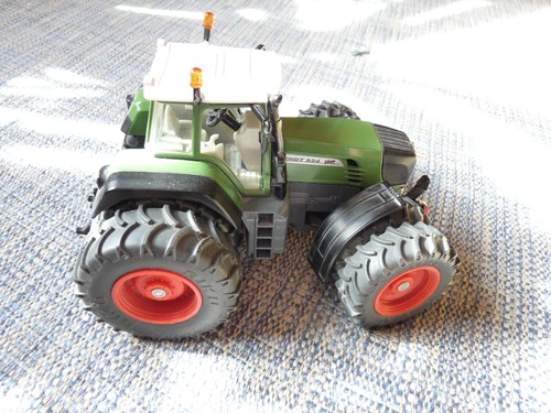 Siku farmer fendt - siku, (3257?)
