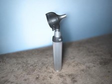 Heine Otoskop K 180 mit LED