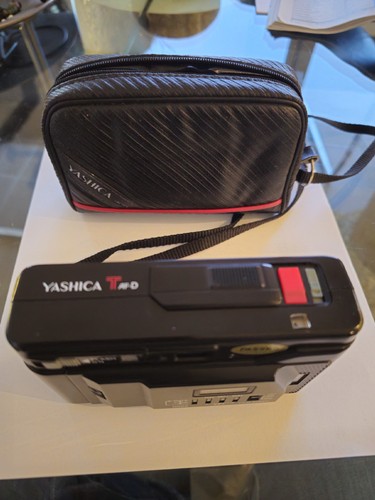 Yashica carl zeiss - yashica,