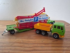 Siku 3713 Mercedes Benz NG mit Tieflader und Parkplatz - bespielt