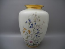 Krautheim Vase Wiesengrund und Bergeshöh´n Blumen Schmetterling Goldrand