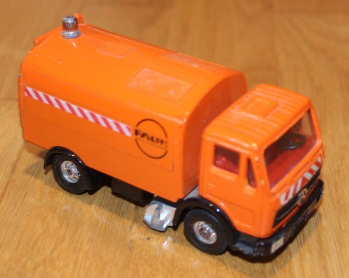 Faun kehrmaschine 435 - faun, corgi