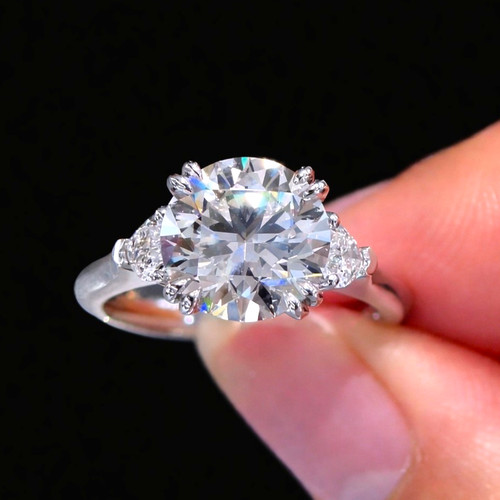 Lab grown diamond - grown, engagement