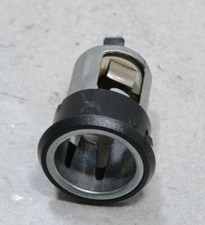 NISSAN Almera Tino V10 Bj 04 Steckdose 12V Zigarettenanzünder #77793-F76