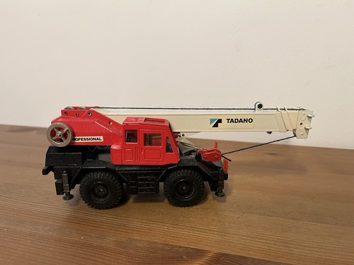 Modell tadano 300 - tr, mobilkran