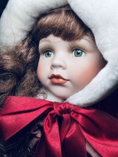 Haunted Doll ✧Kirsty Mowen - Dienerin der Schattenmagie | tief, treu & mysteriös