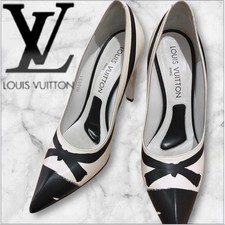 LOUIS VUITTON Pumps Absatz