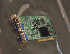 ATI Radeon VE 64MB Retro Grafikkarte AGP 4x, die 1. Radeon ! 2 VGA, TV out, DX 7