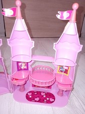 Filly Schloss mit Leuchtuhr Zubehör In Sehr Gutem Zustand Siehe Fotos