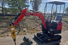 JPC HT12 mit Hydraulikhammer -