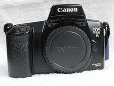 Canon EOS 1000S Camera with