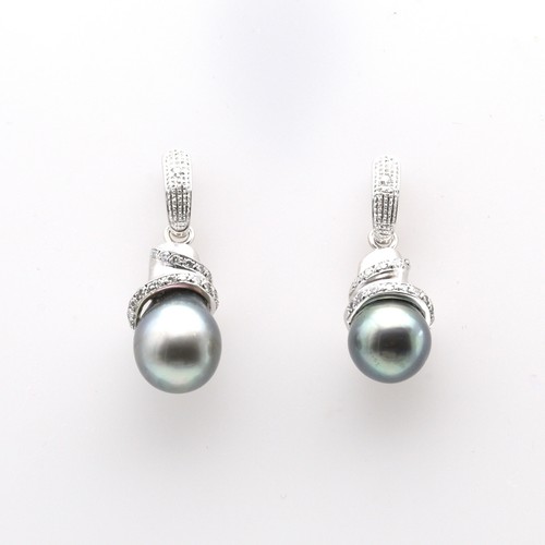 Tahitian pearl diamond