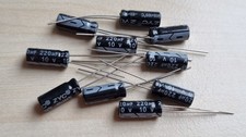 10x Elko Elektrolytkondensator 220µF / 10V radial 5x11mm, Elektronik Bauteile