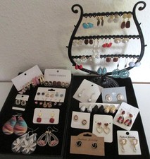 Modeschmuck Konvolut 44 Paar