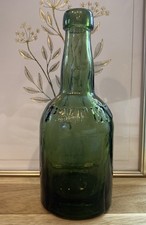 Antike Bierflasche grüne