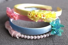 4 X Haarreifen Mädchen Rosa Perlen Gelb Hellblau Neu