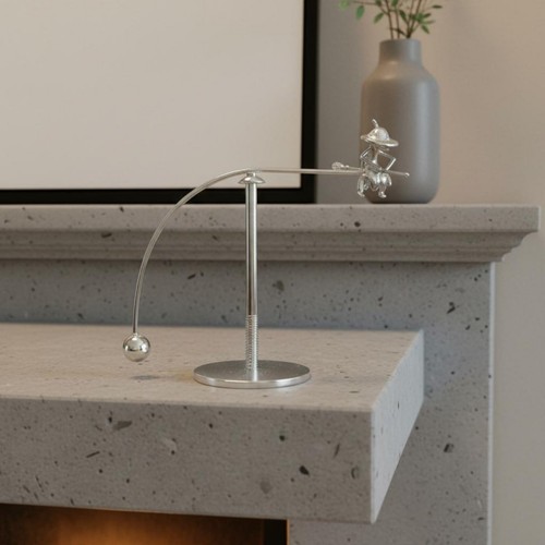 Metall balance figur - metall,