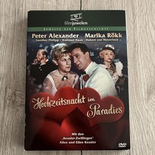 Hochzeitsnacht im Paradies