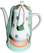 Kaffeekanne & Tropfschutz von VEB Porzellan Fabrik Stadtlengsfeld, Nr.:.22, GDR