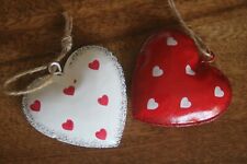 2 Herzen aus Metall Rot/Weiß