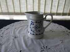 Krug für milch saft wasser - saft,