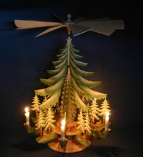 Große Laubsäge Pyramide 62cm