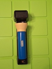 Taschenlampe Typ 6250 DDR Notleuchte blau weiß NARVA Halterung incl. Batterien