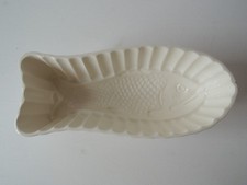 Alte Puddingform FISCH Feinsteingut 1930er Jahre