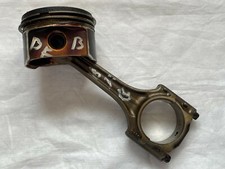 1x Kolben mit Pleuel Pleuelstange für Audi A4 B6 B7 1,8 T Turbo Benzin BFB 