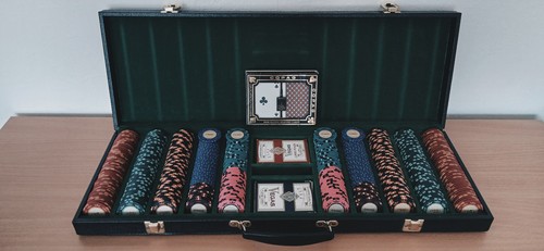 Pokerkoffer mit casino royale - pokerkoffer,
