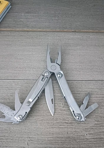 Leatherman rev multitool - leatherman, ovp