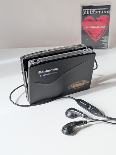 Panasonic s75 walkman - rq-s75,