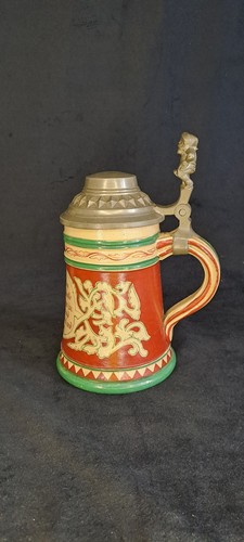 Alter bierkrug mit - alter,