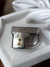 Altes kleines Feuerzeug Vintage Retro Sammlung Raucher Dekoobjekt Original