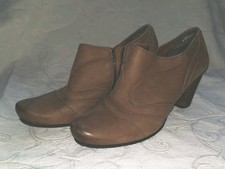 Hochfront-Pumps, Ankleboots Gr.  39, Braun Vintageoptik Used Look  Tamaris