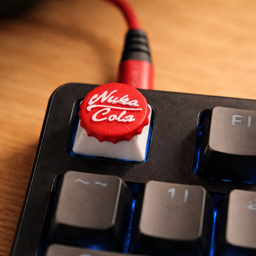 Nuka cola kronkorken keycap - nuka,