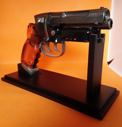 Blade runner 2049 deckard - blade,