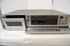 Akai GX-F91 Kassettendeck Tape Deck Ungeprüft Ersatzteile für Bastler Defekt