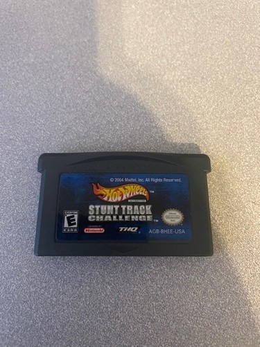 Nintendo gameboy advance hot - nintendo,