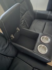 Kinosessel 2 Sitzer . Guter Zustand, kann man in Sitz und Liegeposition machen.