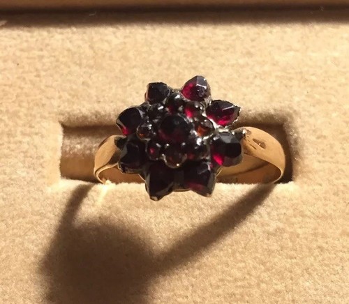 Granat ring 333 gold gr - 333,