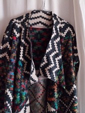 Strickjacke Damen 42-44 Etnomuster Zipfel 