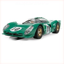Scalextric C4491 Ferrari 330 P4 "No.10 David Piper" 1966 1:32 Auto Slotcar
