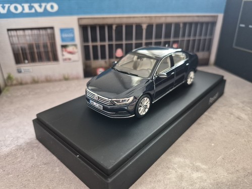 Volkswagen passat 1 - -, 1/43-