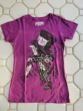 Iron Fist Horrorshirt Alice im Wunderland Verrückter Hutmacher Messer lila w....